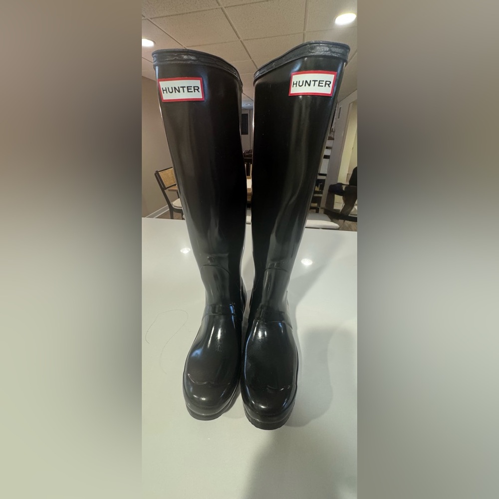 Hunter Glossy Black Rain Boots